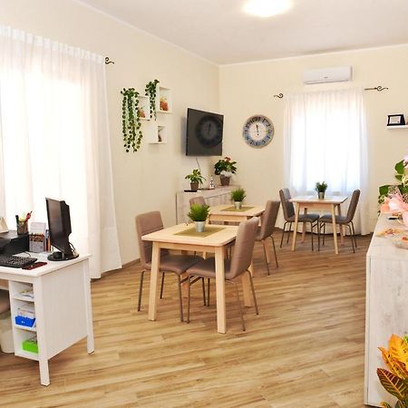 B&B Monday Fiumicino Zewnętrze zdjęcie