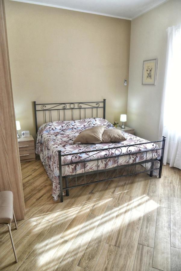 B&B Monday Fiumicino Zewnętrze zdjęcie