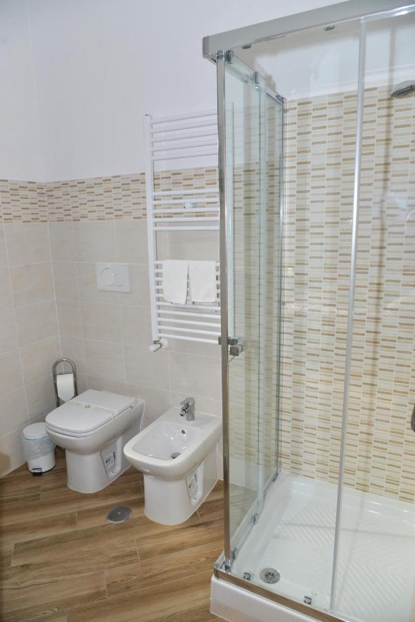 B&B Monday Fiumicino Zewnętrze zdjęcie