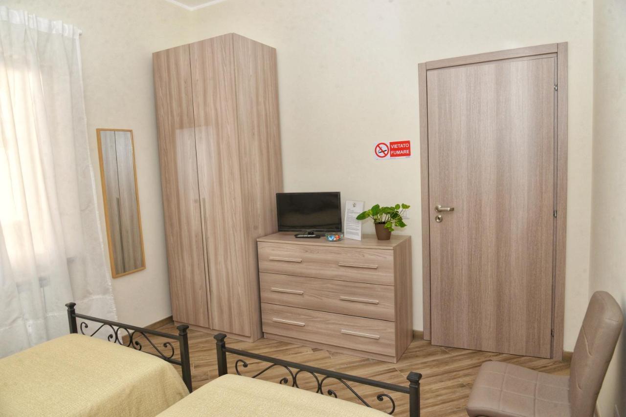 B&B Monday Fiumicino Zewnętrze zdjęcie