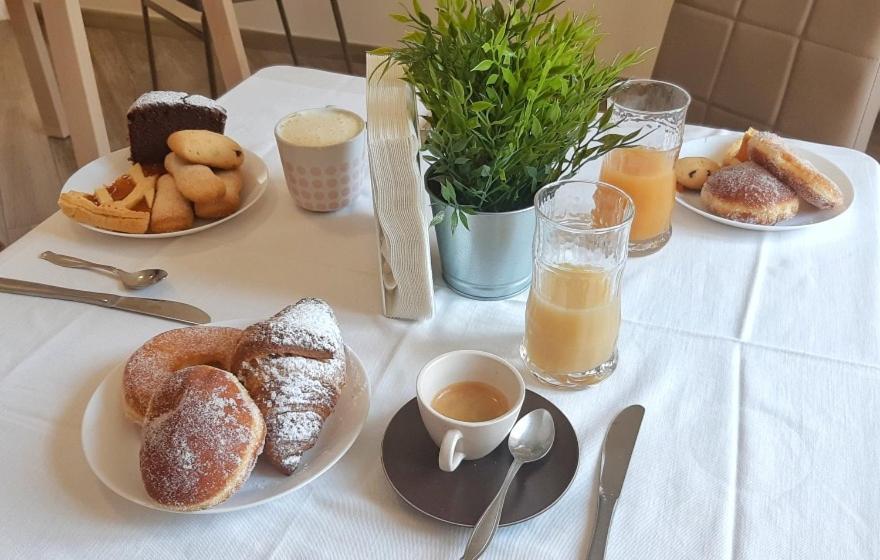 B&B Monday Fiumicino Zewnętrze zdjęcie