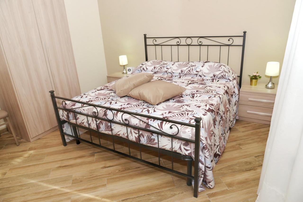 B&B Monday Fiumicino Zewnętrze zdjęcie