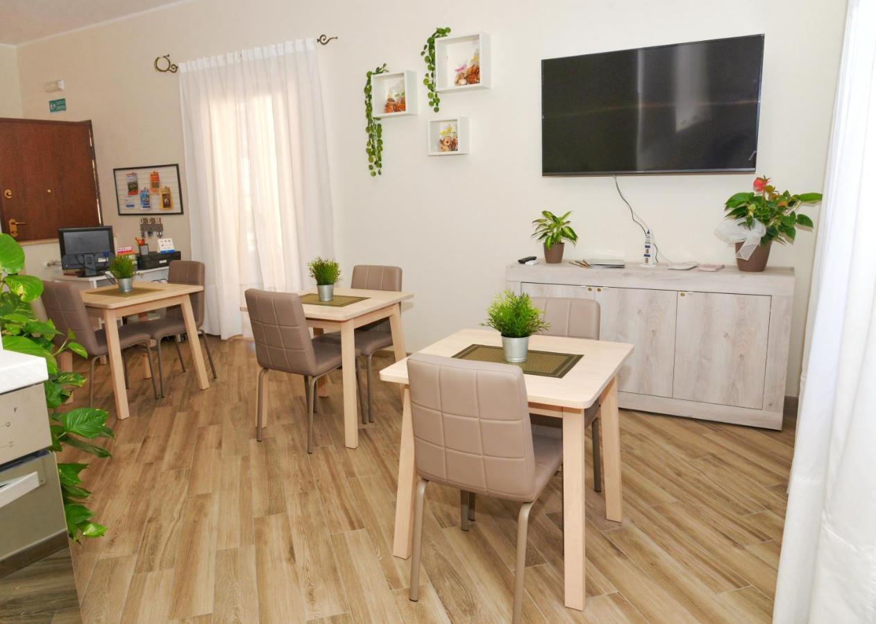 B&B Monday Fiumicino Zewnętrze zdjęcie